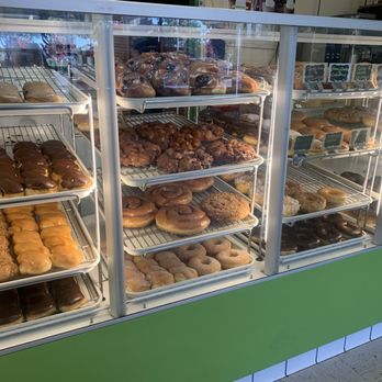 Donut Queen - Donuts Near Me - San Dimas, California