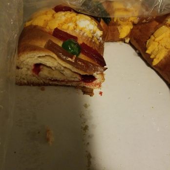 La Baguette - Bakeries Near Me - Chicago, Illinois