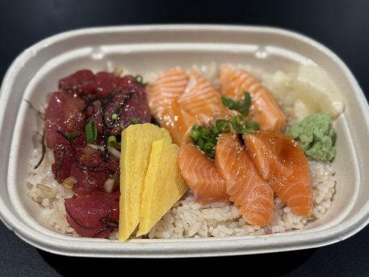 Maguro Brothers Hawaii Waikiki by null