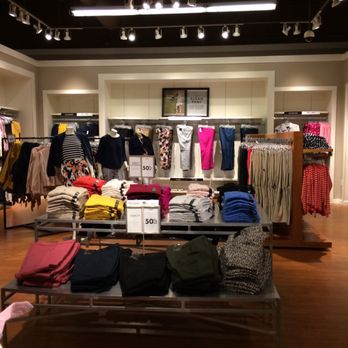 guess factory queensborough