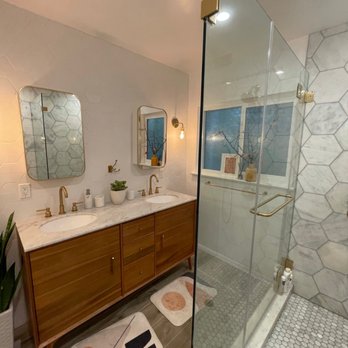 GreenCast Construction - Bathroom 2 - General Contractors Near Me - Los Angeles , California