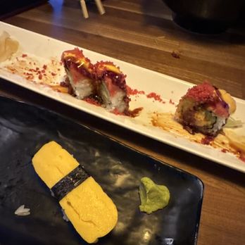 Blowfish Sushi & Ramen - Tamago and red dragon roll - Sushi Bars Near Me - Northfield, Illinois