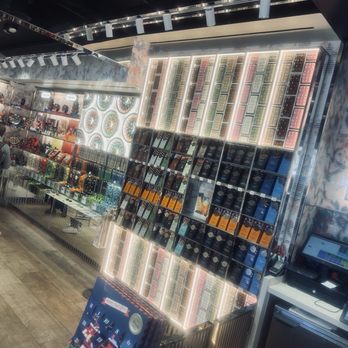 Venchi - Wall of candy - Gelato Near Me - Glendale, California