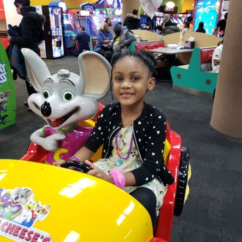 Chuck E. Cheese - Pizza Near Me - Brooklyn, New York