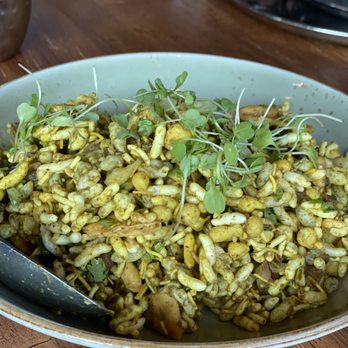 Khan Saab Desi Craft Kitchen - Pomegranate bhel puri - Pakistani Near Me - Fullerton, California Khan Saab Desi Craft Kitchen - Pomegranate bhel puri - Pakistani Near Me - Fullerton, California