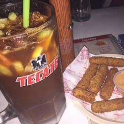 Alas Wings - Dedos de queso y empepinada.