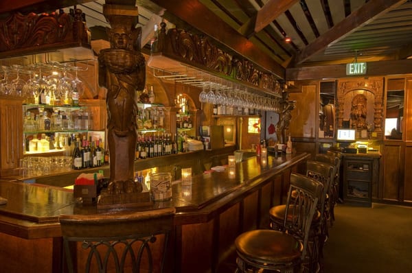 Guido's Restaurant by null