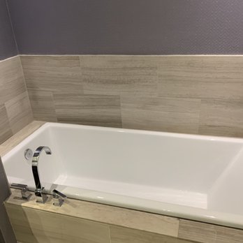 Ivy Hotel - Nice big tubs - Hotels Near Me - Chicago, Illinois