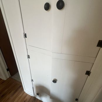 Square 1 Improvements - Broken cabinet and missing handles. No longer closes after they took off. Chipped paint. Hinges have paint on them. - Painters Near Me