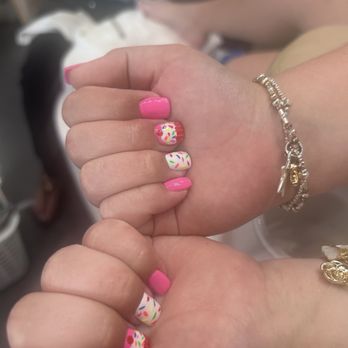 The Lounge Nail Spa - Nail Salons Near Me - Oakland, California The Lounge Nail Spa - Nail Salons Near Me - Oakland, California