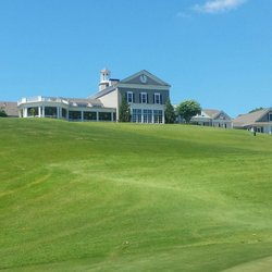 Hamilton Mill Golf Club - The the clubhouse as seen from the 18th green