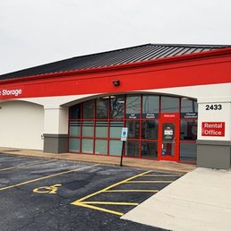 Exterior photo of Public Storage - Naperville, Illinois Exterior photo of Public Storage - Naperville, Illinois
