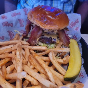 Bubba's 33 - American Near Me - San Antonio, Texas