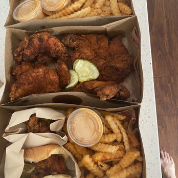 Main Chick Hot Chicken - #3 and # 4 - Chicken Shop Near Me - Pasadena, California