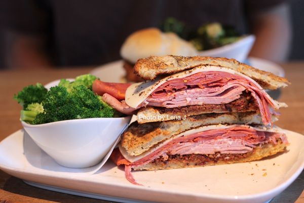 Farm House Restaurant at Breckenridge Brewery by null