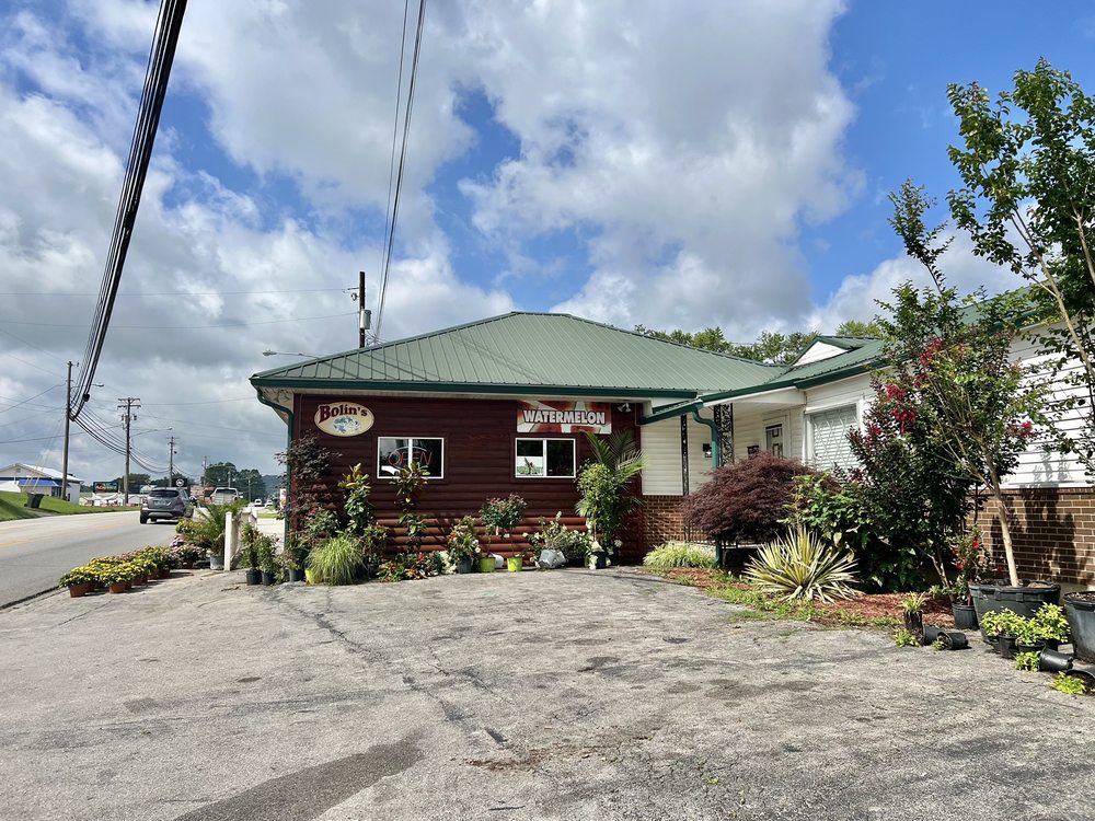 BOLIN’S PRODUCE Updated September 2024 S Dixie Hwy, Cave City