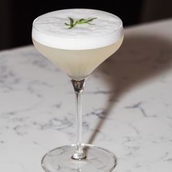The Lounge - Artsgarden Gimlet Cocktail