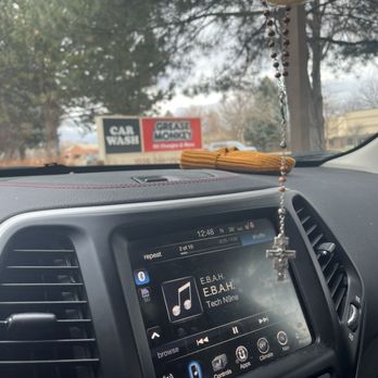 Grease Monkey - Oil Change Stations Near Me - Fort Collins, Colorado