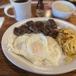 Cracker Barrel Old Country Store - Country boy breakfast with steak tips #FamilyBreakfast