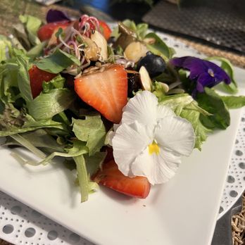 Catering With Rochelle - Caterers Near Me