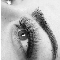 Signature Touch Spa Salon - Eyelash Extensions simply exquisite
