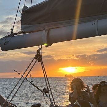 Holokai Catamaran - Boating Near Me - Honolulu, Hawaii