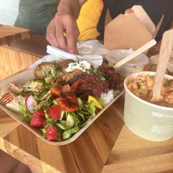 Tabouli - The Works $34/36 & Lobster Mac n Cheese $22. - Lebanese Near Me - Waimea, Hawaii Tabouli - The Works $34/36 & Lobster Mac n Cheese $22. - Lebanese Near Me - Waimea, Hawaii