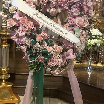 The Flowerman - Florists Near Me - Pasadena, California