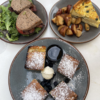 The Garden Table - BLT w/ Gluten Free Bread, Quiche, blueberry cakes - Breakfast & Brunch Near Me - Indianapolis, Indiana The Garden Table - BLT w/ Gluten Free Bread, Quiche, blueberry cakes - Breakfast & Brunch Near Me - Indianapolis, Indiana