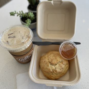 Compa Coffee Roasters - Biscuit, orange marmalade and b side coffee - Coffee Roasteries Near Me - San Diego, California Compa Coffee Roasters - Biscuit, orange marmalade and b side coffee - Coffee Roasteries Near Me - San Diego, California