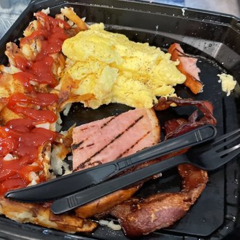 Black Bear Diner Oakley - The GRIZZ (1520 cals.) plus comes with pancakes! - Diners Near Me - Oakley, California Black Bear Diner Oakley - The GRIZZ (1520 cals.) plus comes with pancakes! - Diners Near Me - Oakley, California