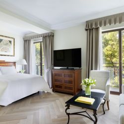 InterContinental Madrid - Premium Club Room overlooking Castellana Avenue.