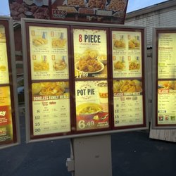 Lee's Famous Recipe Chicken - The drive through menu.