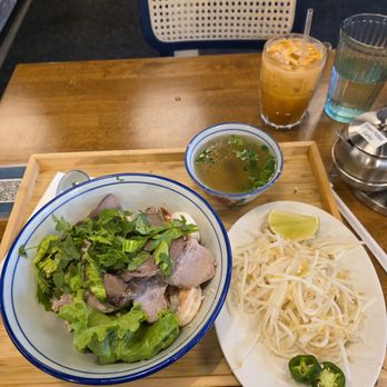 A Ma Chicken Rice - Dry Noodle Bowl - Asian Fusion Near Me - Redmond, Washington