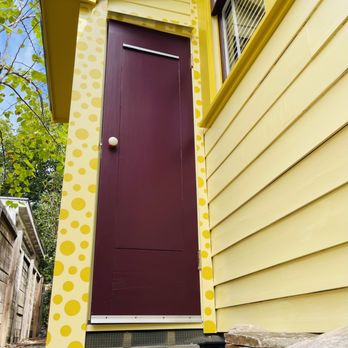 Clutch Painting - Painters Near Me Clutch Painting - Painters Near Me