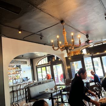 Voila! Bistrot - French Near Me - Seattle, Washington Voila! Bistrot - French Near Me - Seattle, Washington