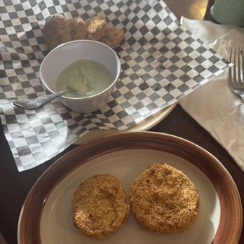 Chef Paul's Cafe - Fried green tomato's - Soul Food Near Me - Fresno, California Chef Paul's Cafe - Fried green tomato's - Soul Food Near Me - Fresno, California