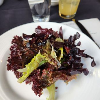 Magpie Cafe - Salad with quinoa 12/2024 - New American Near Me - Sacramento, California Magpie Cafe - Salad with quinoa 12/2024 - New American Near Me - Sacramento, California