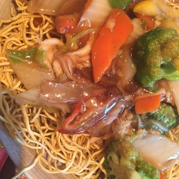 Han Noodle Bar - Crispy Pan Fried Noodle - Chinese Near Me - Rochester, New York
