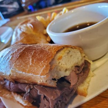 Vinny's Backyard Restaurant - French Dip - Sports Bars Near Me - Stamford, Connecticut Vinny's Backyard Restaurant - French Dip - Sports Bars Near Me - Stamford, Connecticut