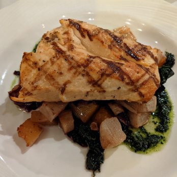 Piccolo Sogno - Salmone // Grilled Loch Duart Salmon, wood roasted fall
vegetables, Tuscan kale-walnut pesto - Italian Near Me - Chicago, Illinois Piccolo Sogno - Salmone // Grilled Loch Duart Salmon, wood roasted fall
vegetables, Tuscan kale-walnut pesto - Italian Near Me - Chicago, Illinois
