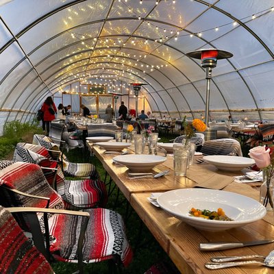 Farm & Table by null