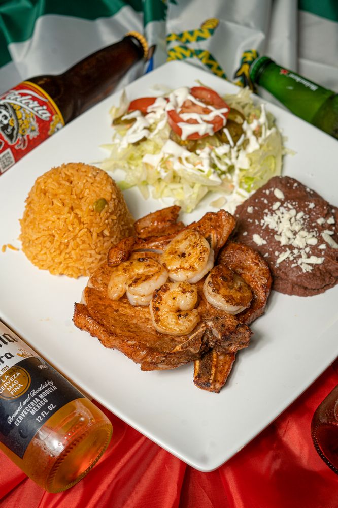 Super Tienda Latina & Restaurant 
