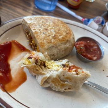 VIP's Cafe - Breakfast & Brunch Near Me - Tarzana, California VIP's Cafe - Breakfast & Brunch Near Me - Tarzana, California