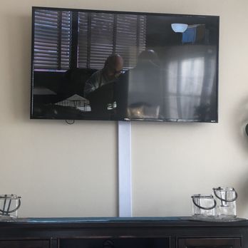 HelloTech - Tv Mounting with Concealment Service - Home Theatre Installation Near Me