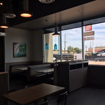 Habit Burger & Grill - Seating is great, big tables - Burgers Near Me - El Centro, California Habit Burger & Grill - Seating is great, big tables - Burgers Near Me - El Centro, California