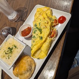 Seafood omelette