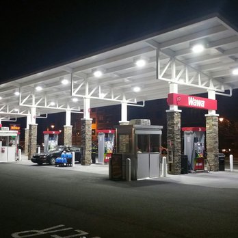 Wawa - Beautiful well lit and covered. - Gas Stations Near Me - Maplewood, New Jersey