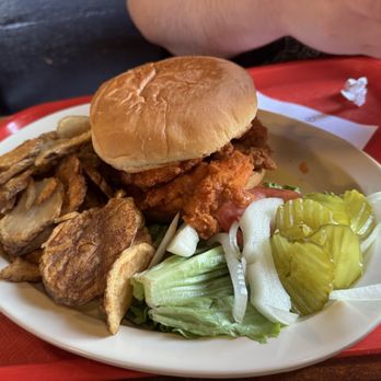 Hungry Horse Restaurant - Buffalo chicken sandwich and circle fries - American Near Me - Boerne, Texas
