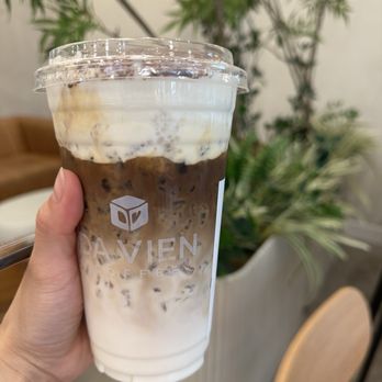 Da Vien Coffee - Einspanner - Coffee & Tea Near Me - Long Beach, California Da Vien Coffee - Einspanner - Coffee & Tea Near Me - Long Beach, California
